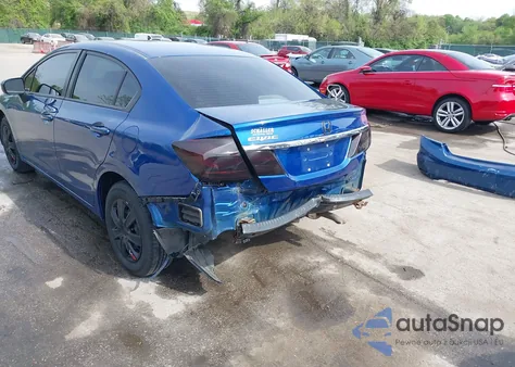2015 Honda Civic Lx z USA, uszkodzony, nr VIN 19XFB2F5XFE221186